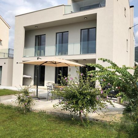 Apartment Tomas Kaštela エクステリア 写真