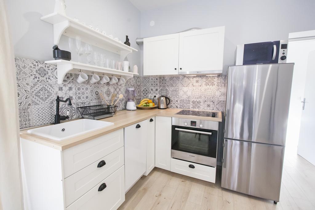 Apartment Tomas Kaštela エクステリア 写真